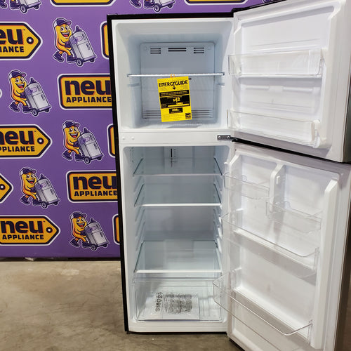 Vissani 10.1 cu. ft. Top Freezer Refrigerator in Stainless Steel 251315CR1097 - MDTF10SS - Scratch & Dent (Minor)