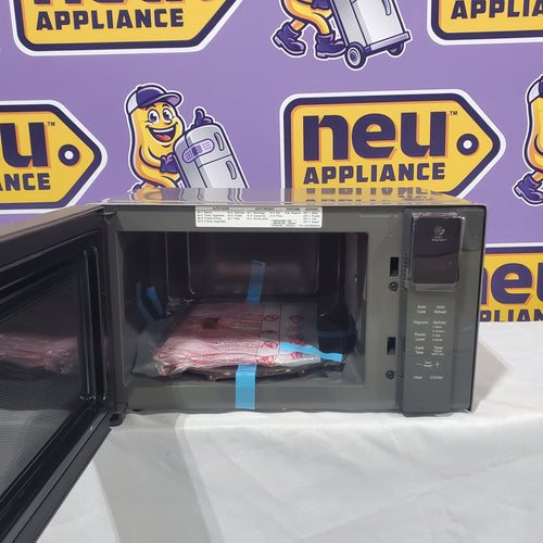 LG 0.9 cu. ft. NeoChef™ Countertop Microwave with Smart Inverter and EasyClean® 17SD210 - LMC0975ST - Scratch & Dent (Minor)