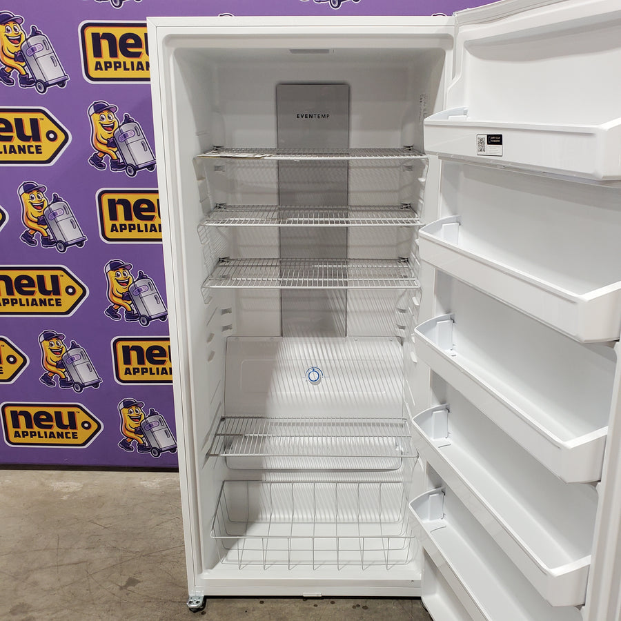 Frigidaire 20 Cu. Ft. Energy Star Garage Ready Upright Freezer in White 20331SD282 - FFUE2022AW - Scratch & Dent (Moderate)