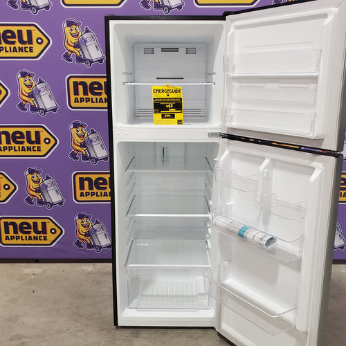 Vissani 10.1 cu. ft. Top Freezer Refrigerator in Stainless Steel SA665 - MDTF10SS - Scratch & Dent (Minor)