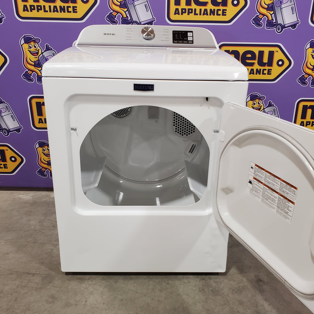 Pictures of Maytag 7.0 cu ft Electric Dryer with Moisture Sensing and Quick Dry Cycle 30132SD59 - MED6200KW - Scratch & Dent (Moderate) - Neu Appliance Outlet - Discount Appliance Outlet in Austin, Tx