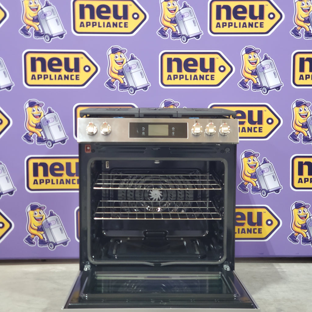 Pictures of Frigidaire Gallery 30" 6 cu. ft. 5 Burner Slide-In Gas Range with Total Convection and Air Fry in Smudge Proof Stainless Steel GCFG3060BF - Scratch & Dent (Minor) - Neu Appliance Outlet - Discount Appliance Outlet in Austin, Tx