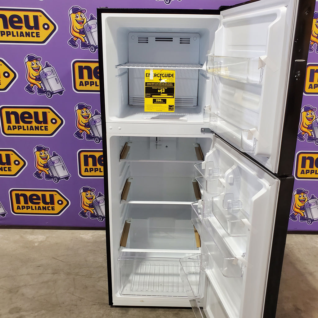 Vissani Black Top Freezer 10.1 Cu. Ft. Refrigerator with No Frost Design 251310SD892 - MDTF10BK - Scratch & Dent (Moderate)