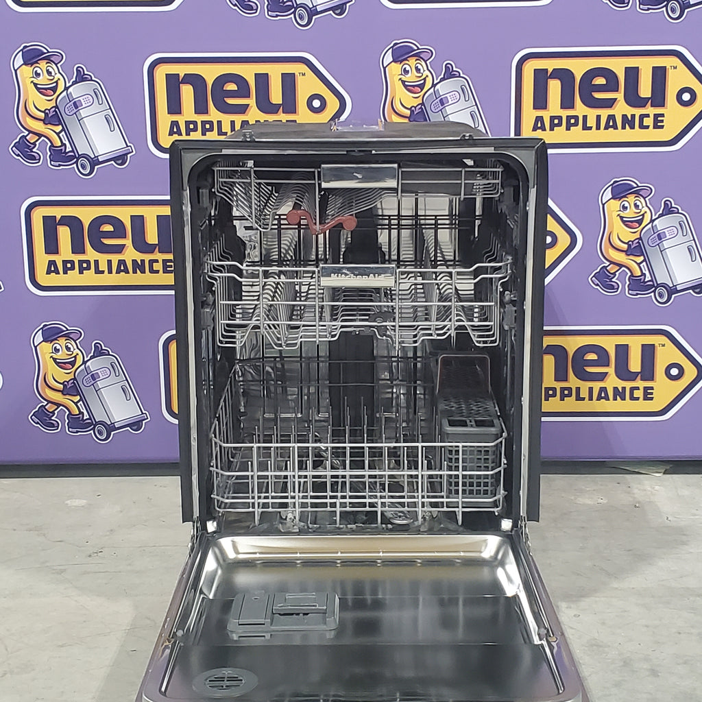 Pictures of KitchenAid Third Level Utensil Rack Dishwasher with 30+ Total Wash Jets, 39 dBA KDFE204KPS - Scratch and Dent (Minor) - Neu Appliance Outlet - Discount Appliance Outlet in Austin, Tx