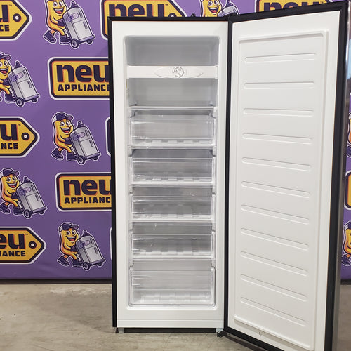 Frigidaire Gallery 7 cu. ft. Upright Convertible Fridge/Freezer 26CR006 - FGFRF6547 - Scratch & Dent (Minor)