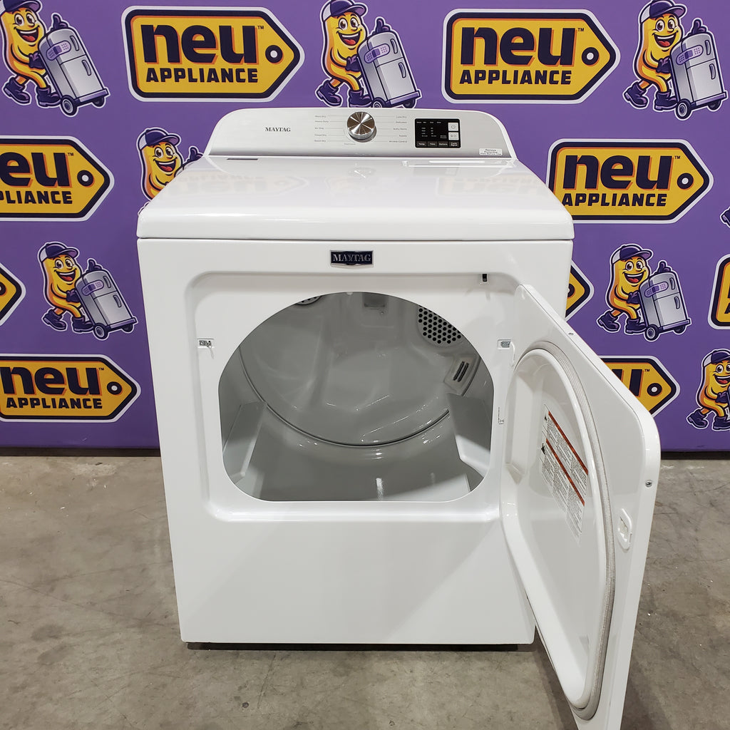 Pictures of Maytag Top Load 4.8 cu ft Washer with Deep Fill and Slow-Close Glass Lid MVW6200KW - Scratch & Dent (Minor) and Maytag 7.0 cu ft Electric Dryer with Moisture Sensing and Quick Dry Cycle 16159 - MED6200KW - Scratch & Dent (Minor) - Neu Appliance Outlet - Discount Appliance Outlet in Austin, Tx