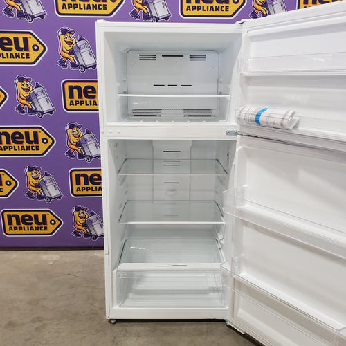 Vissani 14.2 cu. ft. Top Freezer Refrigerator in White, Garage Ready 25138SD748 - MDTF14WH5 - Scratch & Dent (Major)