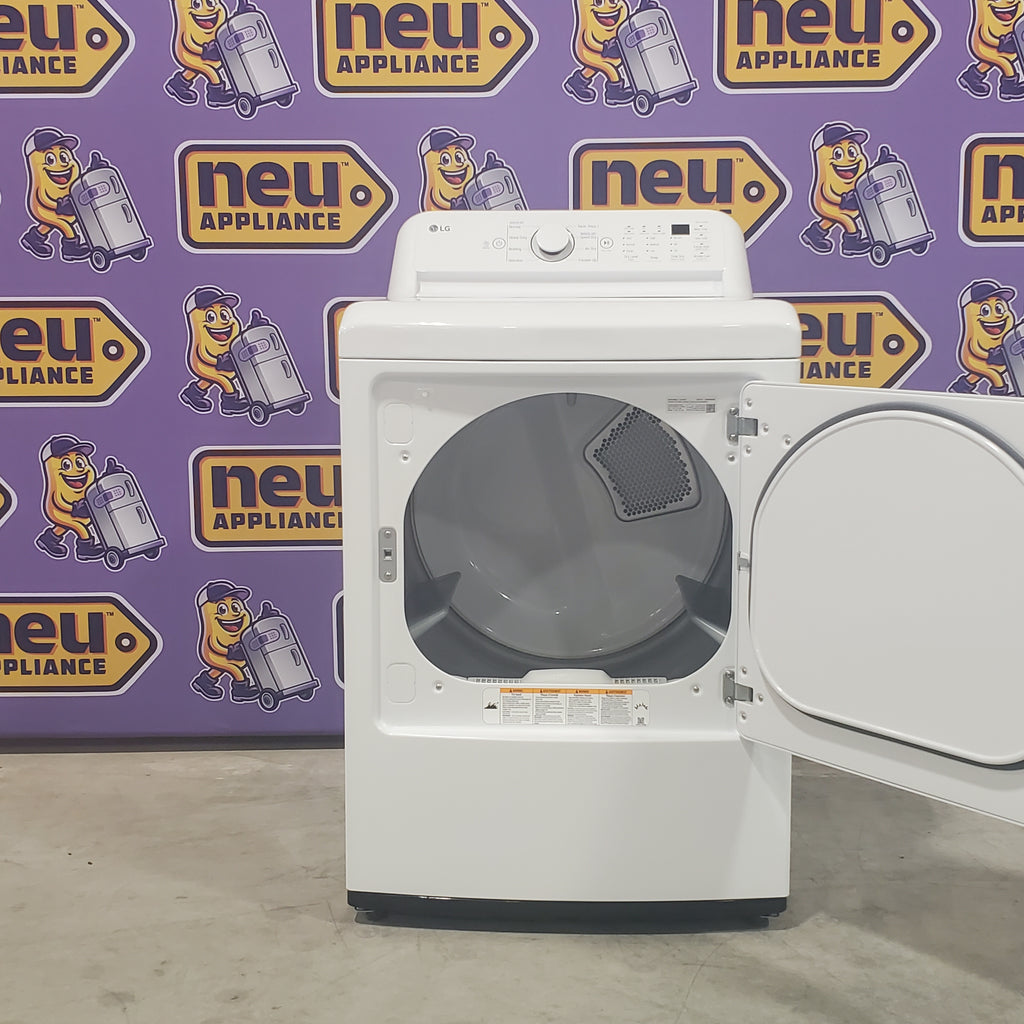 Pictures of LG White Top Load 4.5 Cu. Ft. Washer with TurboDrum Technology WT7000CW - New in Box and LG White Gas Ultra Large Capacity 7.3 Cu. Ft. Dryer with Sensor Dry Technology DLG7001W - Open Box - Neu Appliance Outlet - Discount Appliance Outlet in Austin, Tx