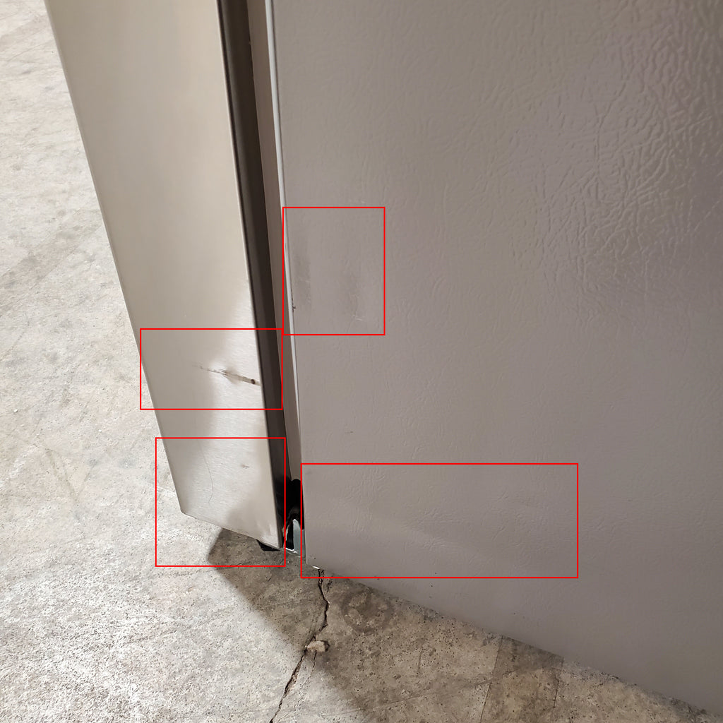 Frigidaire 27.8 cu. ft. 3 Door French Door Refrigerator with Exterior Water and Ice Dispenser 3SD436 - FRFS2823AS - Scratch & Dent (Minor)