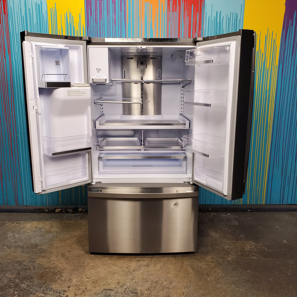 Pictures of Stainless Steel ENERGY STAR Kenmore Elite 30.6 cu. ft. 3 Door French Door Refrigerator with Exterior Ice and Water - Scratch & Dent - Moderate - Neu Appliance Outlet - Discount Appliance Outlet in Austin, Tx