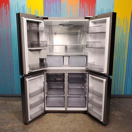 Pictures of Fingerprint Resistant Stainless Steel ENERGY STAR Samsung 29 cu. ft. Smart 4 Door Flex Refrigerator with Beverage Center- Scratch & Dent - Minor - Neu Appliance Outlet - Discount Appliance Outlet in Austin, Tx