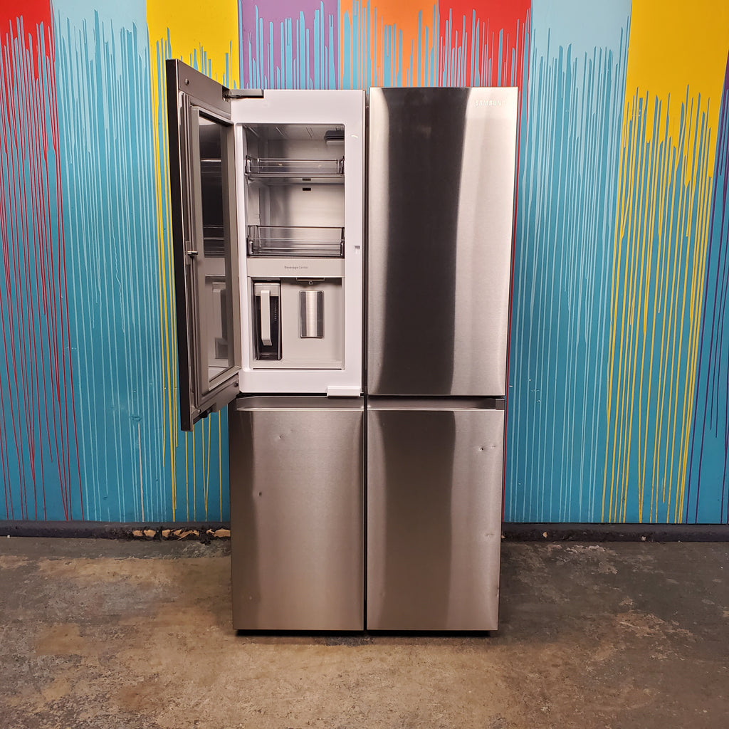 Pictures of Fingerprint Resistant Stainless Steel ENERGY STAR Samsung 29 cu. ft. Smart 4 Door Flex Refrigerator with Beverage Center- Scratch & Dent - Minor - Neu Appliance Outlet - Discount Appliance Outlet in Austin, Tx