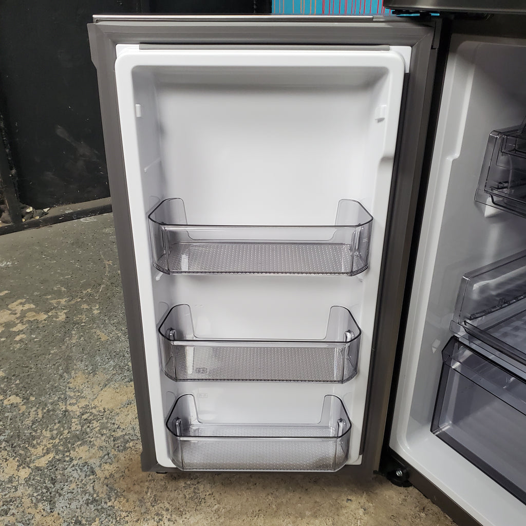 Pictures of Fingerprint Resistant Stainless Steel ENERGY STAR Samsung 29 cu. ft. Smart 4 Door Flex Refrigerator with Beverage Center- Scratch & Dent - Minor - Neu Appliance Outlet - Discount Appliance Outlet in Austin, Tx