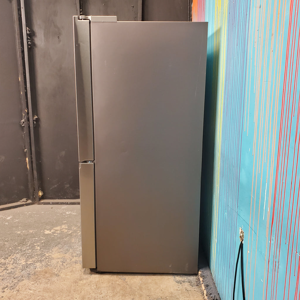 Pictures of Fingerprint Resistant Stainless Steel ENERGY STAR Samsung 29 cu. ft. Smart 4 Door Flex Refrigerator with Beverage Center- Scratch & Dent - Minor - Neu Appliance Outlet - Discount Appliance Outlet in Austin, Tx