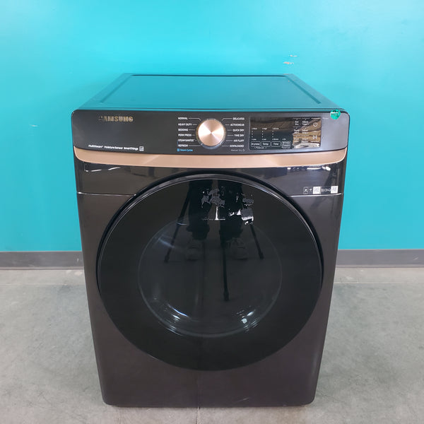 Fingerprint Resistant Black Stainless Steel ENERGY STAR Samsung 7.5 cu. ft. Frontload Gas Dryer with Steam - Scratch & Dent - Minor