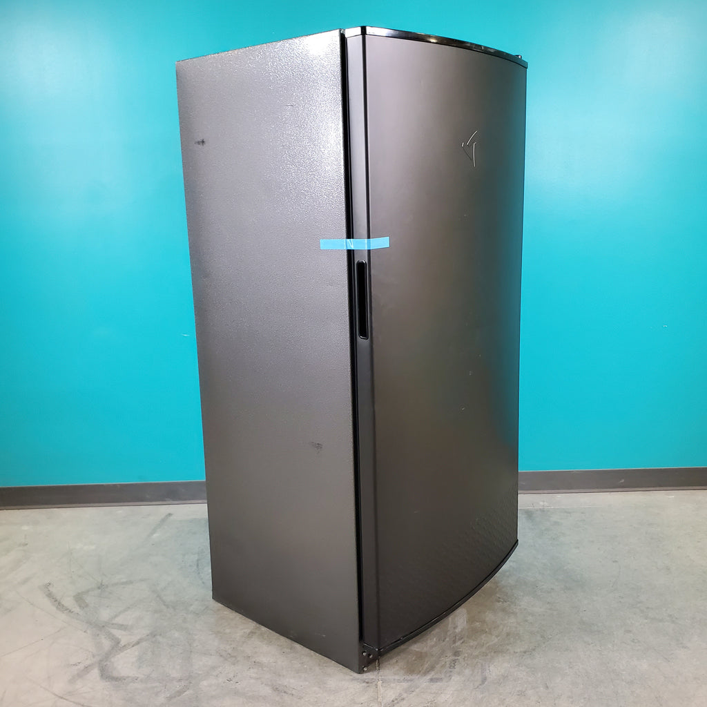 Pictures of Black Matte Gladiator 17.8 cu. ft. Upright Freezer with Garage Ready Design - Scratch & Dent - Minor - Neu Appliance Outlet - Discount Appliance Outlet in Austin, Tx