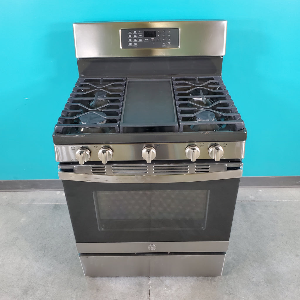 Pictures of Fingerprint Resistant Stainless Steel GE Profile 5.6 cu. ft. 5 Burner Freestanding Gas Range with No Preheat Air Fry - Scratch & Dent - Moderate - Neu Appliance Outlet - Discount Appliance Outlet in Austin, Tx