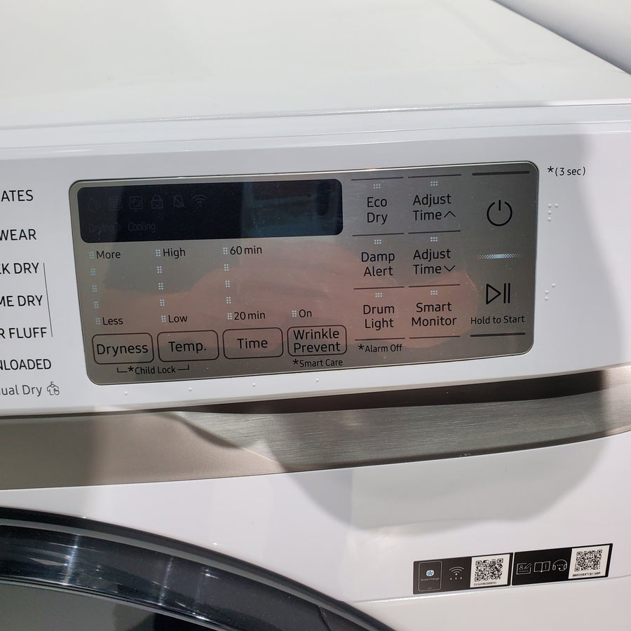 ENERGY STAR Samsung 4.5 cu. ft. Front Load Washer with Vibration Reduction and 7.5 cu. ft. Front Load Gas Dryer with Steam - Scratch & Dent - Moderate