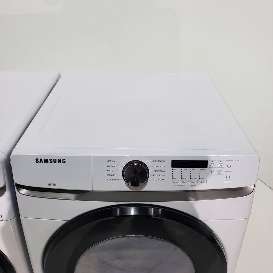 ENERGY STAR Samsung 4.5 cu. ft. Front Load Washer with Vibration Reduction and 7.5 cu. ft. Front Load Gas Dryer with Steam - Scratch & Dent - Moderate