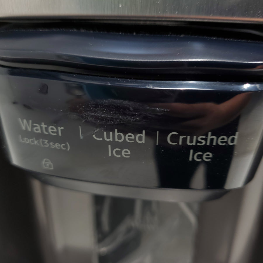 Fingerprint-Resistant Stainless Steel Samsung 27.4 cu. ft. Side by Side Refrigerator with External Water and Ice Dispenser - Scratch & Dent - Major