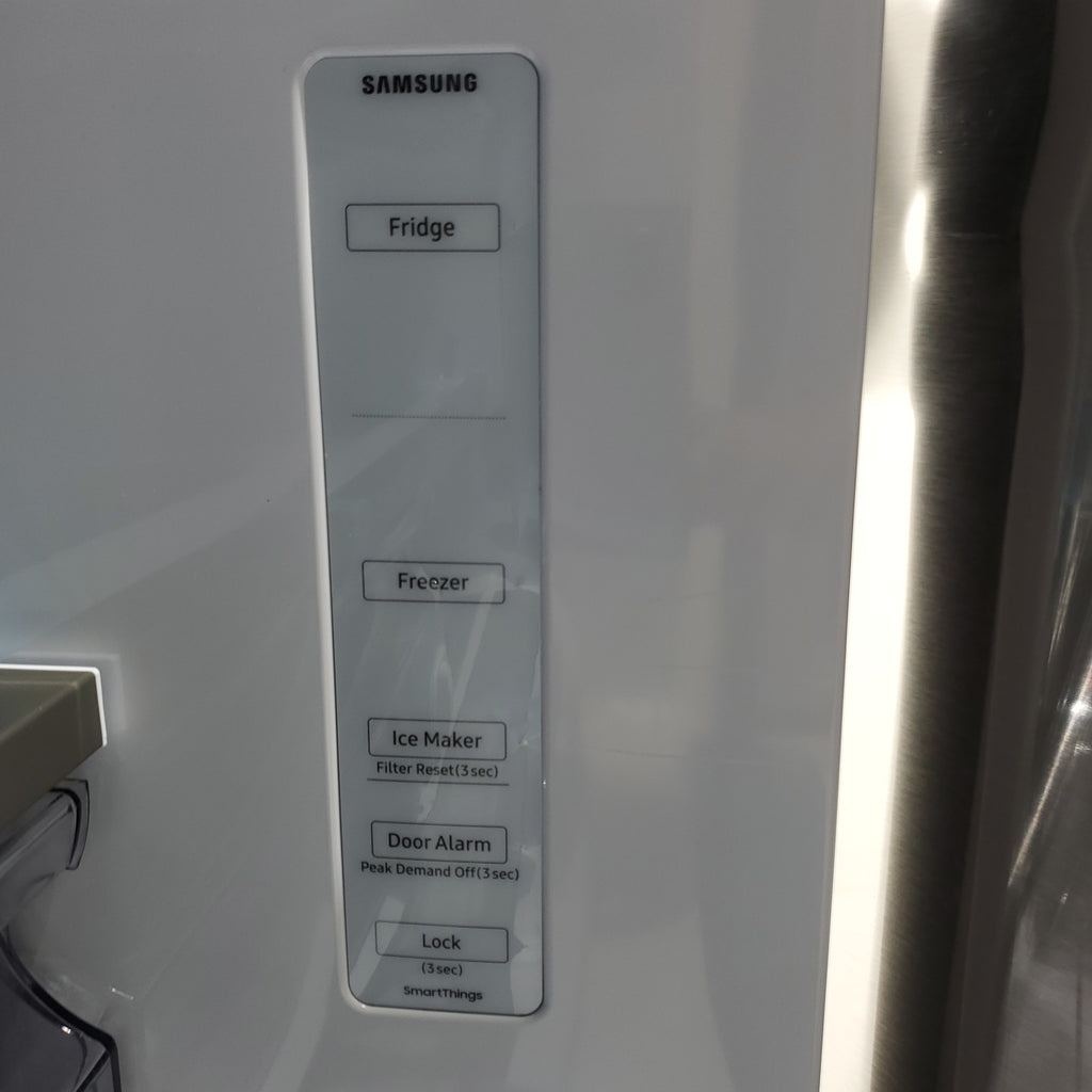 Pictures of Fingerprint Resistant Stainless Steel ENERGY STAR Samsung 31 cu. ft. 4 Door French Door Refrigerator with Dual Ice Maker - Scratch & Dent - Major - Neu Appliance Outlet - Discount Appliance Outlet in Austin, Tx