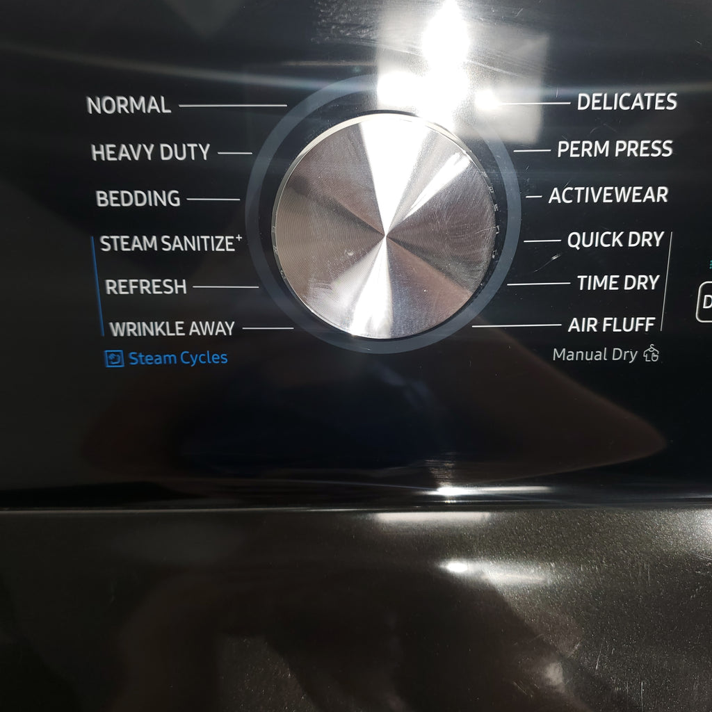 Pictures of Black Stainless Steel ENERGY STAR Samsung 5.0 cu. ft. Top Load Washer with Active Water Jet and 7.4 cu ft Gas Dryer with Steam - Scratch & Dent - Minor - Neu Appliance Outlet - Discount Appliance Outlet in Austin, Tx