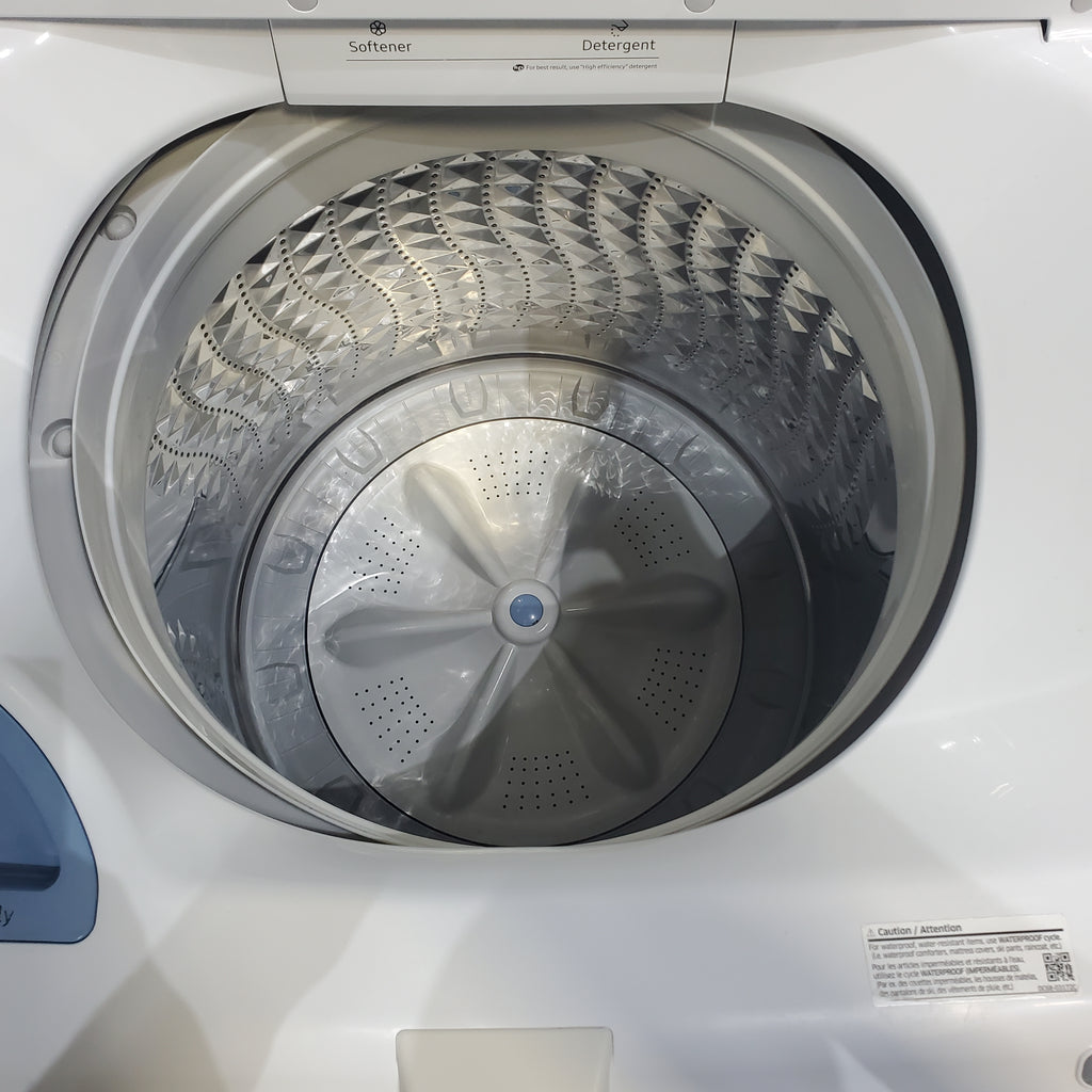 Pictures of Samsung 4.5 cu. ft. Top Load Washing Machine with VRT Plus Technology and Gas Dryer With MoistureSensor Drying - Scratch & Dent - Minor - Neu Appliance Outlet - Discount Appliance Outlet in Austin, Tx