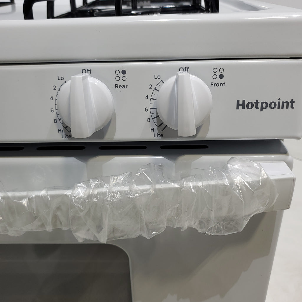 Pictures of White Hotpoint 4.8 cu. ft. 4 Burner Freestanding Gas Range with Broiler Drawer - Scratch & Dent - Minor - Neu Appliance Outlet - Discount Appliance Outlet in Austin, Tx