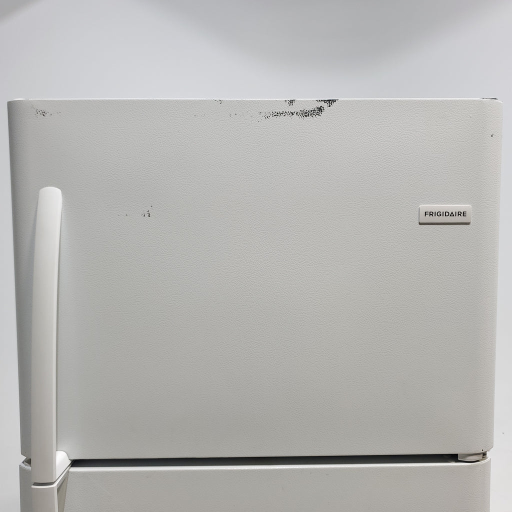 Pictures of 30 in. Wide White Frigidaire 20.4 cu. ft. Top Freezer Refrigerator with Reversible Doors - Certified Refurbished - Neu Appliance Outlet - Discount Appliance Outlet in Austin, Tx