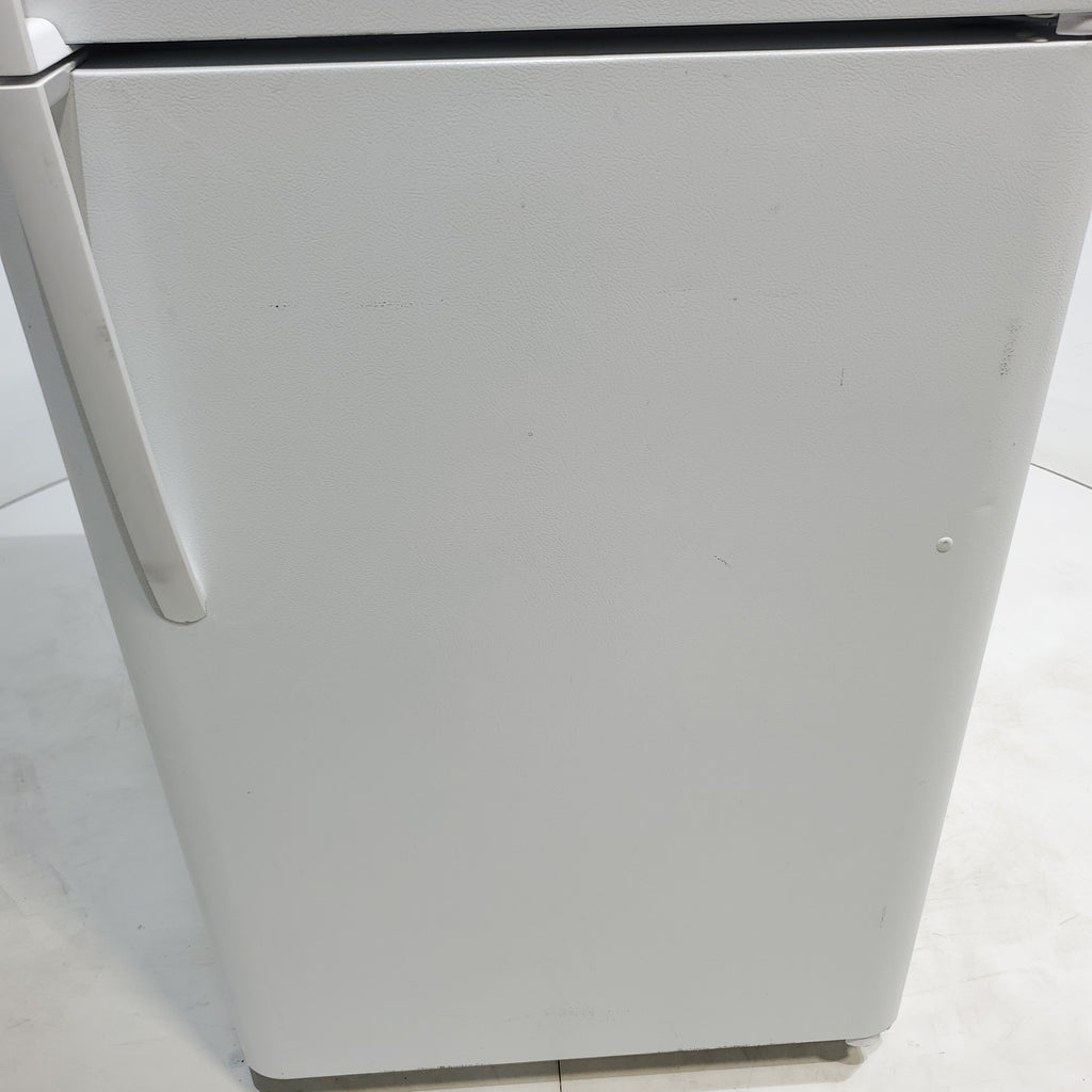 Pictures of 30 in. Wide White Frigidaire 20.4 cu. ft. Top Freezer Refrigerator with Reversible Doors - Certified Refurbished - Neu Appliance Outlet - Discount Appliance Outlet in Austin, Tx