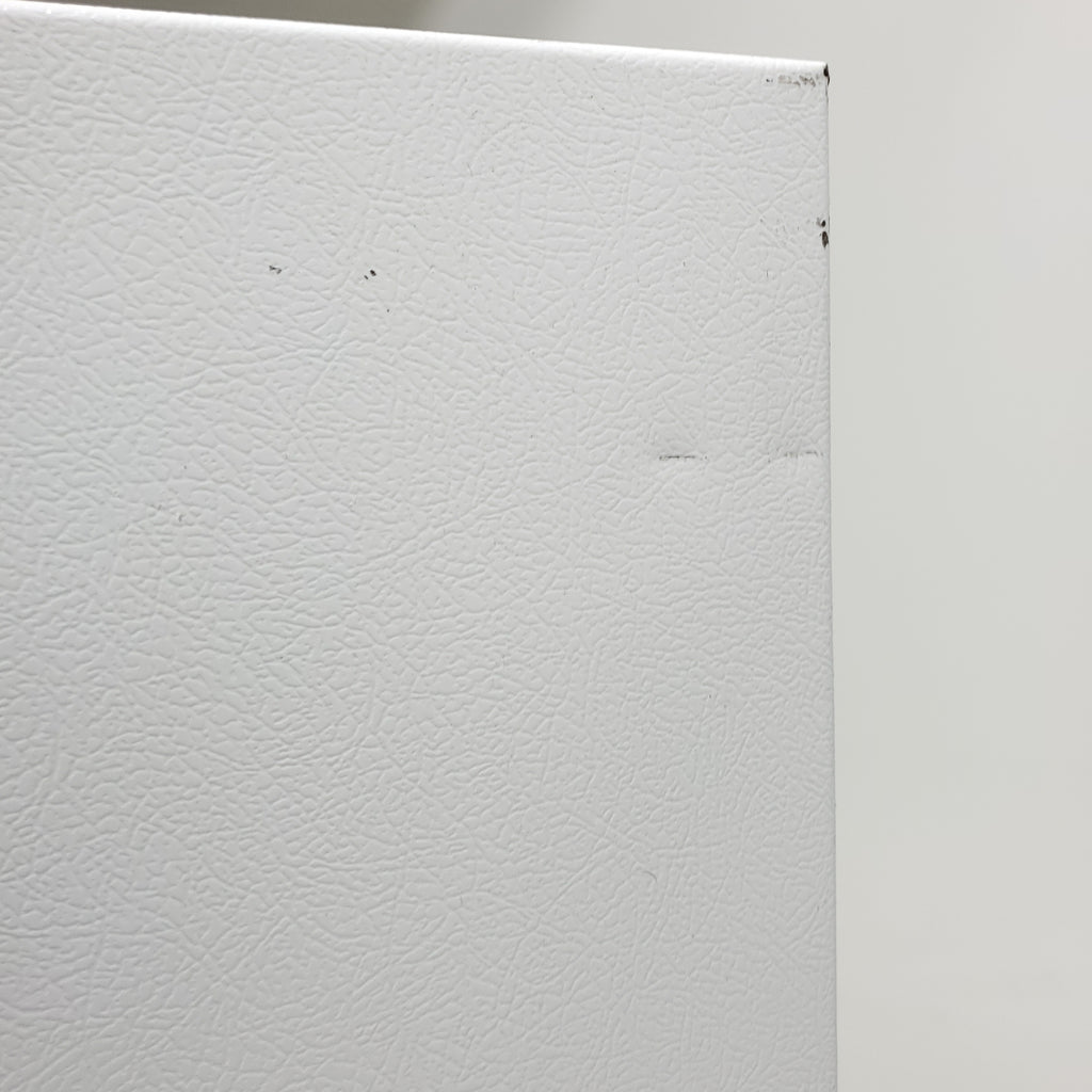 Pictures of 30 in. Wide White Frigidaire 20.4 cu. ft. Top Freezer Refrigerator with Reversible Doors - Certified Refurbished - Neu Appliance Outlet - Discount Appliance Outlet in Austin, Tx