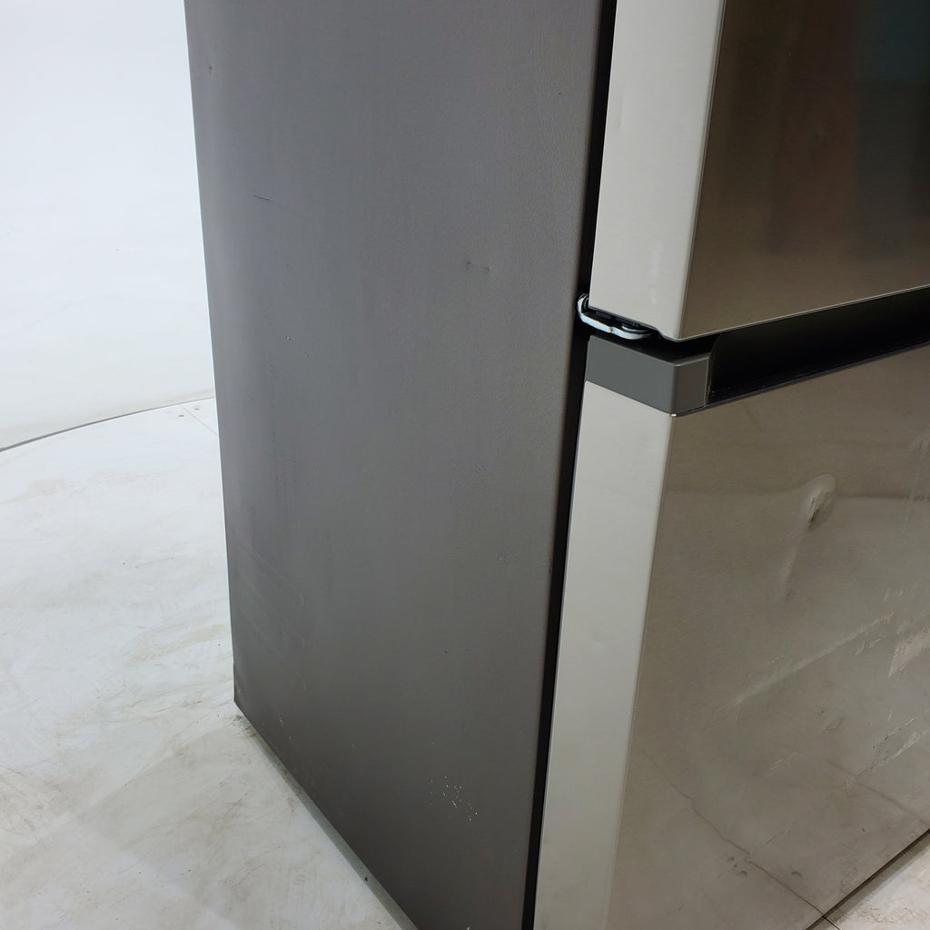 Pictures of 33 in. Wide Fingerprint Resistant Stainless Steel ENERGY STAR Smart Samsung  17.5 cu. ft. 3 Door French Door Refrigerator with Internal Ice Maker - Scratch & Dent - Moderate - Neu Appliance Outlet - Discount Appliance Outlet in Austin, Tx