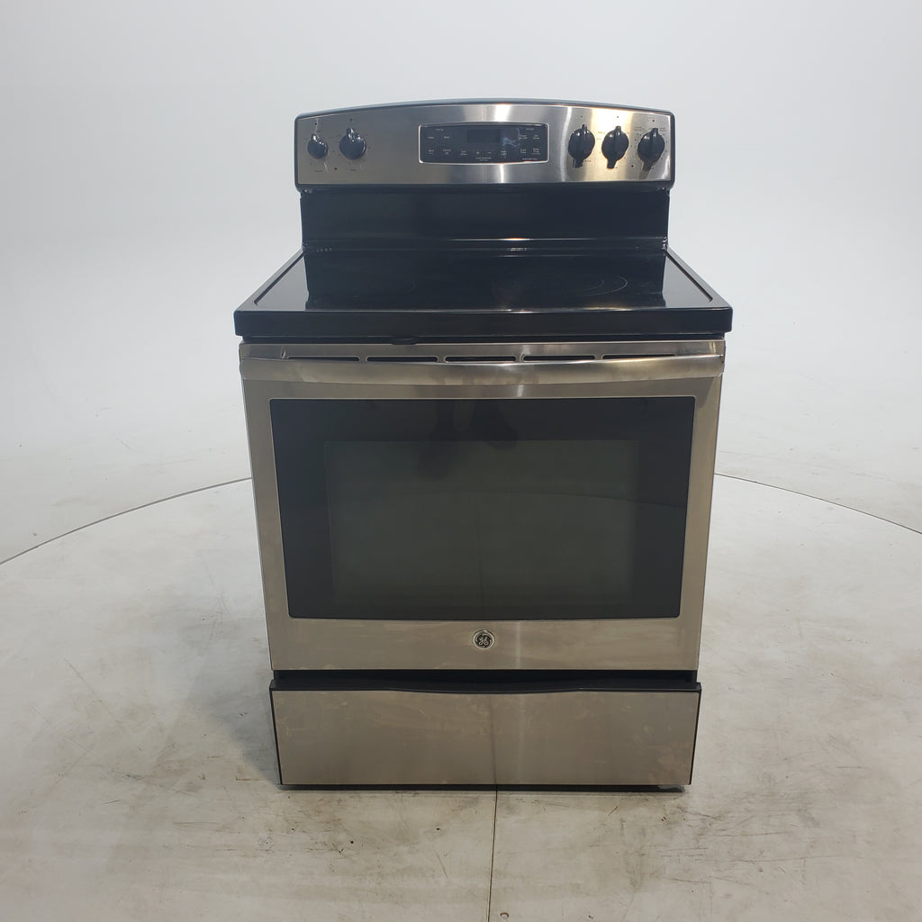 Pictures of Stainless Steel GE 5.30 cu. ft. 4 Heating Element Freestanding Electric Range with Smooth Cooktop - Certified Refurbished - Neu Appliance Outlet - Discount Appliance Outlet in Austin, Tx