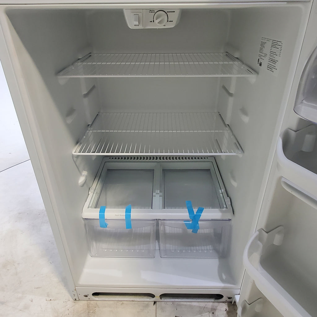 Pictures of White Frigidaire 18 cu ft. Top Freezer Refrigerator with Ready Select Controls - Certified Refurbished - Neu Appliance Outlet - Discount Appliance Outlet in Austin, Tx