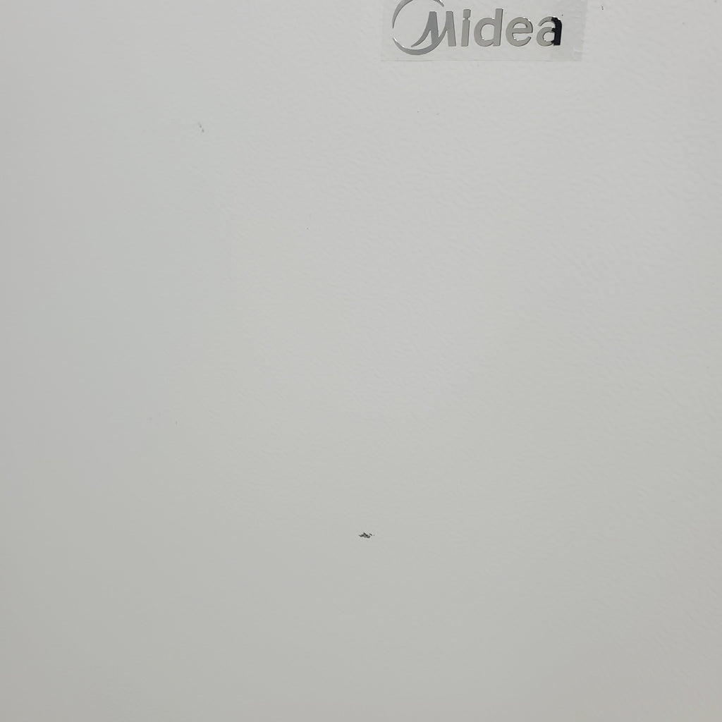 Pictures of White ENERGY STAR Midea 18.1 cu. ft. Top Freezer Refrigerator with Reversible Door - Scratch & Dent - Minor - Neu Appliance Outlet - Discount Appliance Outlet in Austin, Tx