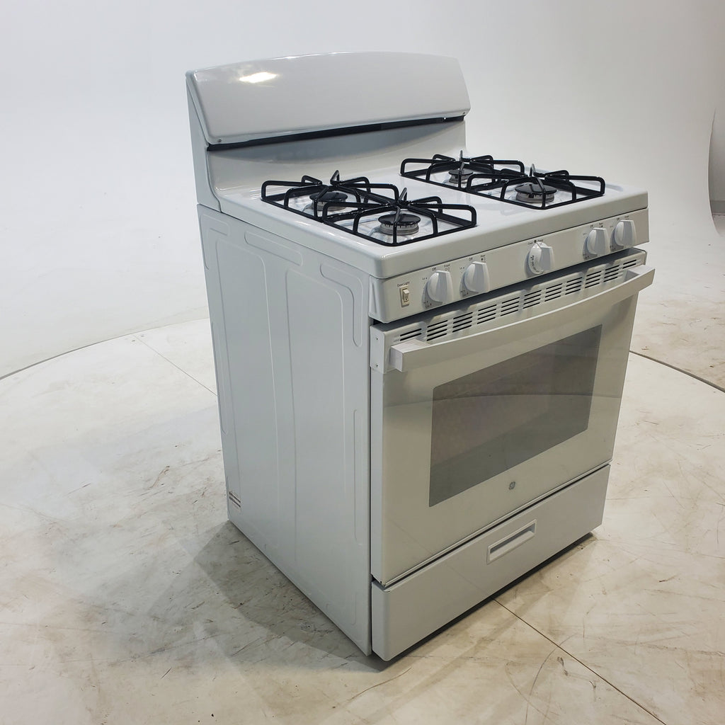 Pictures of White GE 4.8 cu. ft. Freestanding 4 Burner Gas Range with Front Control - Scratch & Dent - Moderate - Neu Appliance Outlet - Discount Appliance Outlet in Austin, Tx