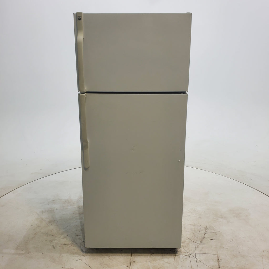 Pictures of White GE 18.2 cu. ft. Top Freezer Refrigerator with Reversible Hinges - Certified Refurbished - Neu Appliance Outlet - Discount Appliance Outlet in Austin, Tx