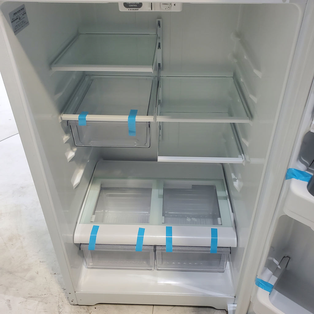 Pictures of White GE 18.2 cu. ft. Top Freezer Refrigerator with Reversible Hinges - Certified Refurbished - Neu Appliance Outlet - Discount Appliance Outlet in Austin, Tx