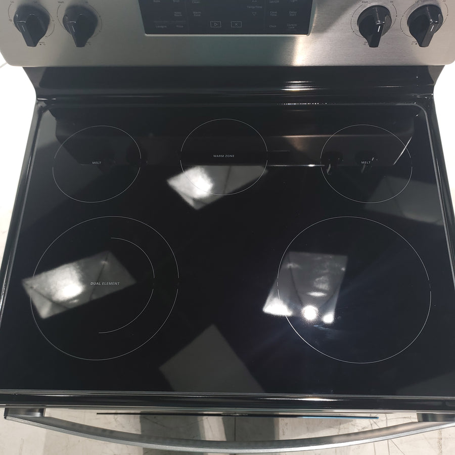 Fingerprint Resistant Stainless Steel Whirlpool 5.3 cu. ft. Freestanding 5 Heating Element Smooth Cooktop Electric Range with Frozen Bake Technology Scratch & Dent - Minor