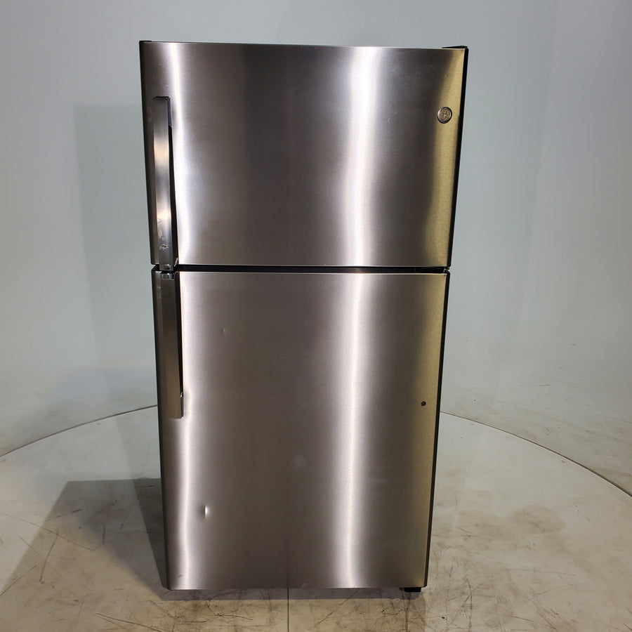 Fingerprint Stainless Steel GE 21.9 cu. ft. Top Freezer Refrigerator with Garage Ready Technology - Scratch & Dent - Minor