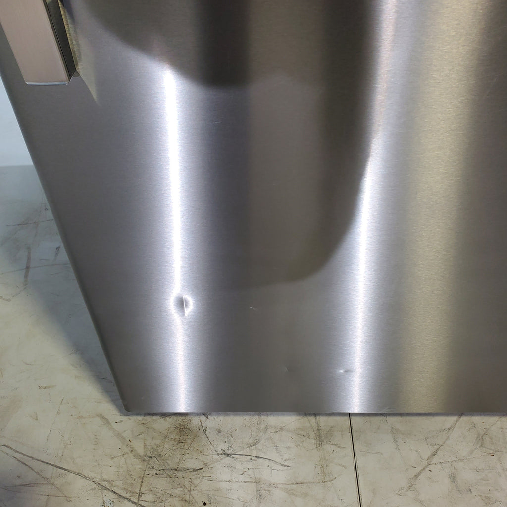 Pictures of Fingerprint Stainless Steel GE 21.9 cu. ft. Top Freezer Refrigerator with Garage Ready Technology - Scratch & Dent - Minor - Neu Appliance Outlet - Discount Appliance Outlet in Austin, Tx