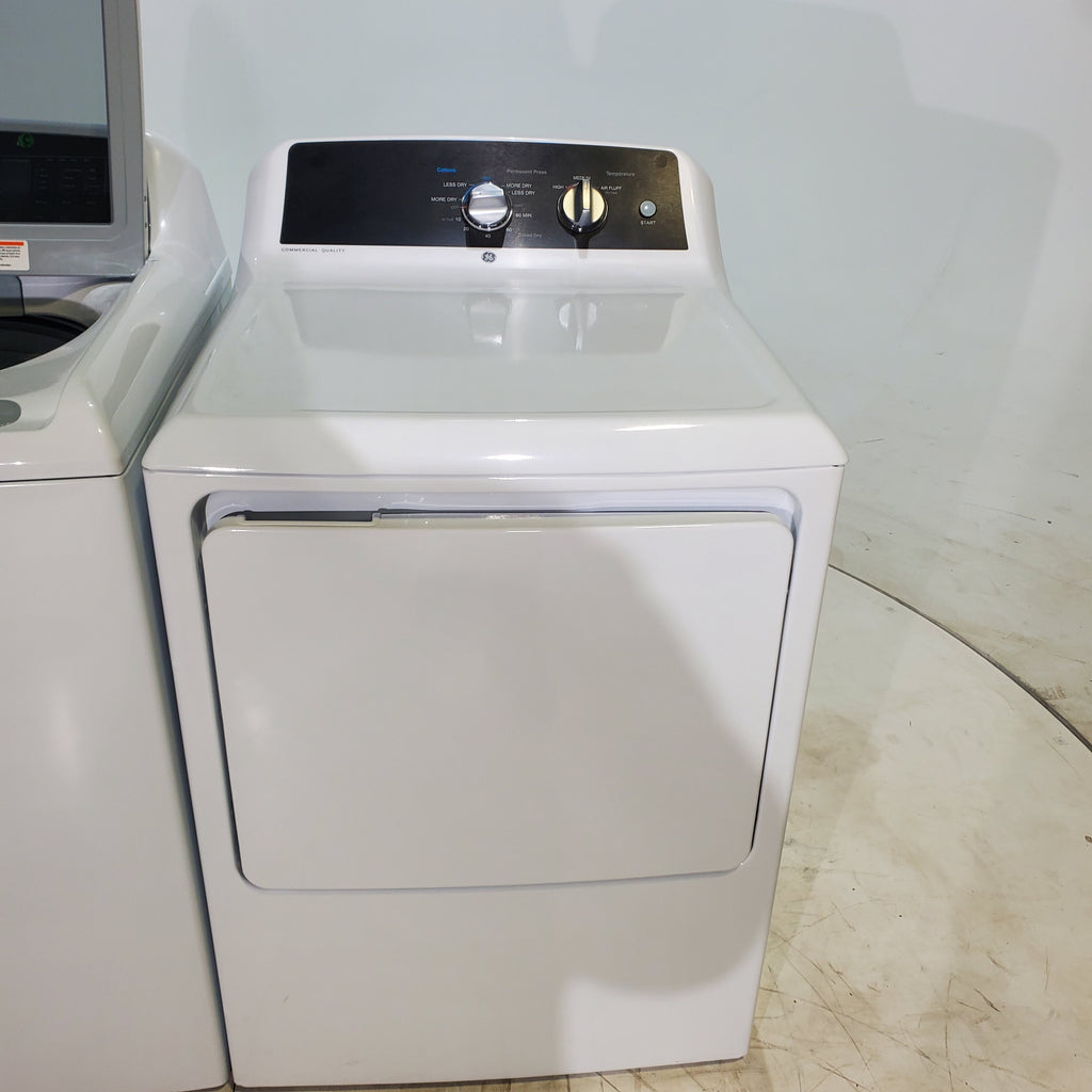 Pictures of GE 4.5 cu. ft. Top Load Washer with Water Level Control and 6.2 cu. ft. Gas Dryer with up to 120 ft. Venting - Scratch & Dent - Minor - Neu Appliance Outlet - Discount Appliance Outlet in Austin, Tx