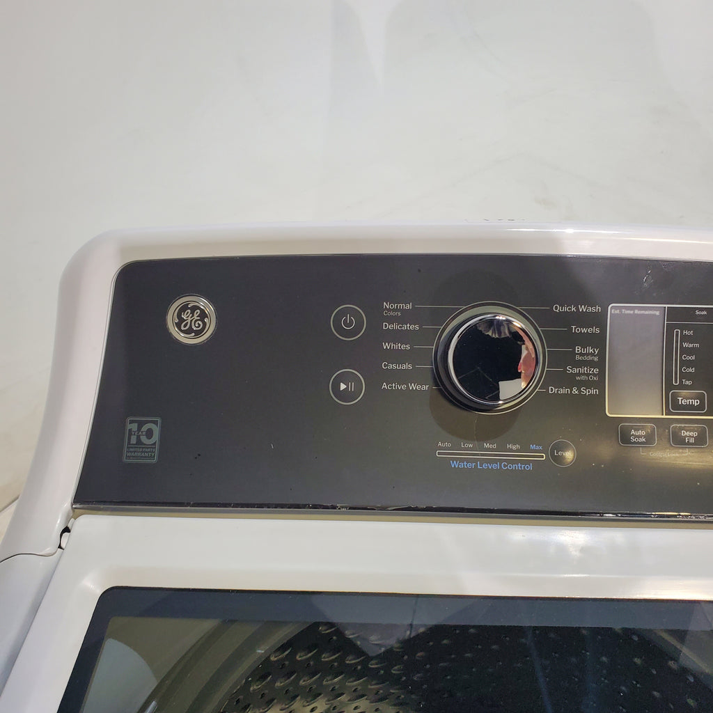 Pictures of GE 4.5 cu. ft. Top Load Washer with Water Level Control and 6.2 cu. ft. Gas Dryer with up to 120 ft. Venting - Scratch & Dent - Minor - Neu Appliance Outlet - Discount Appliance Outlet in Austin, Tx