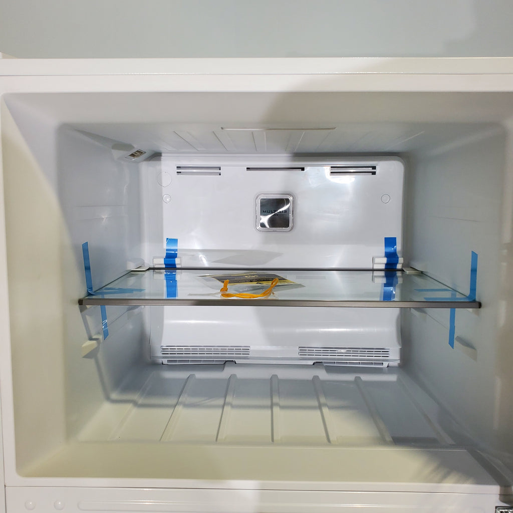 Pictures of White ENERGY STAR Midea 18.1 cu. ft. Top Freezer Refrigerator with Reversible Door - Scratch & Dent - Minor - Neu Appliance Outlet - Discount Appliance Outlet in Austin, Tx