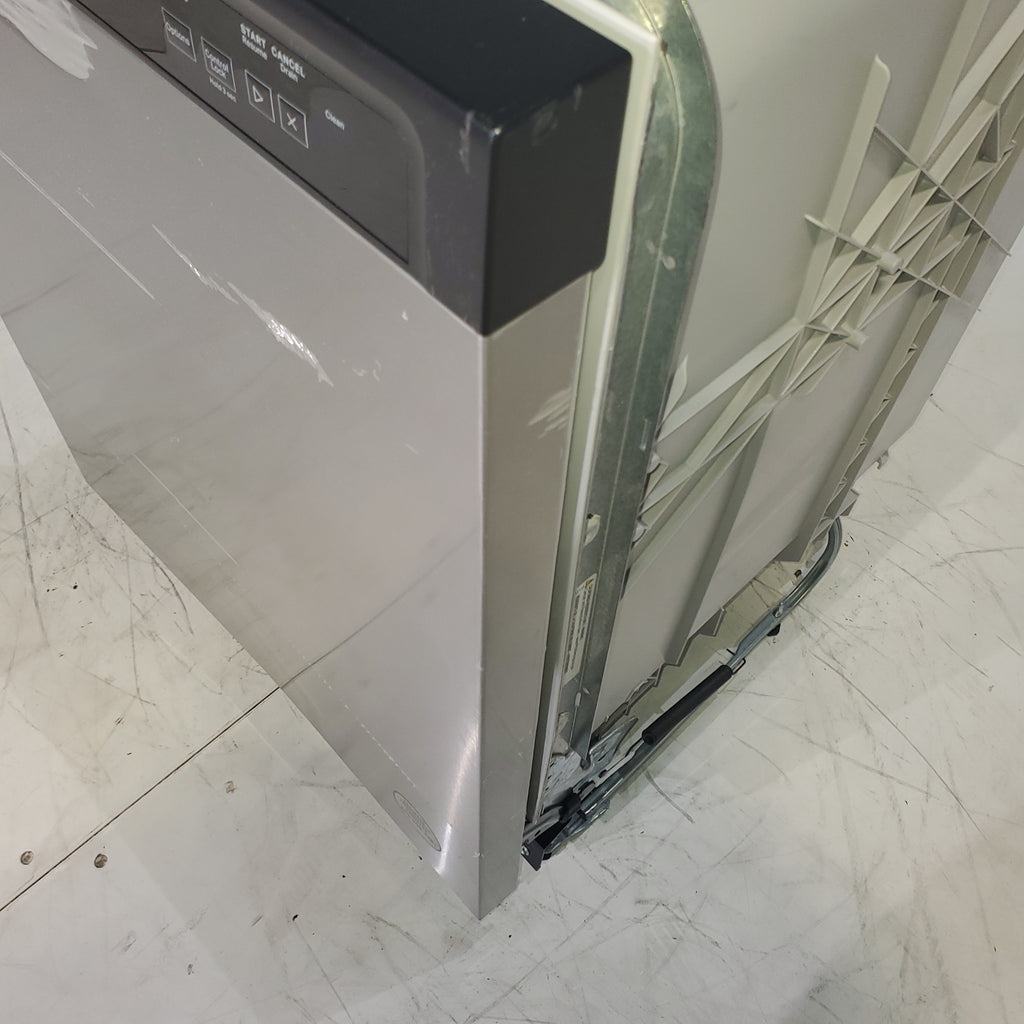 Pictures of Standard 24 in Width Stainless Steel ENERGY STAR Whirlpool Built In Dishwasher with 1-Hour Wash Cycle - Scratch & Dent - Minor - Neu Appliance Outlet - Discount Appliance Outlet in Austin, Tx