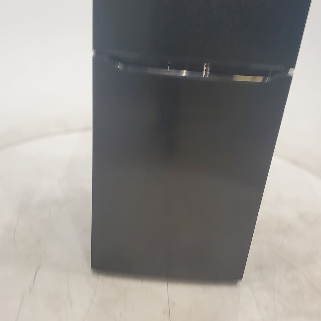 Pictures of 30" Wide Black Frigidaire 18.3 cu. ft. Top Freezer Refrigerator with Garage-Ready Design - Scratch & Dent - Minor - Neu Appliance Outlet - Discount Appliance Outlet in Austin, Tx