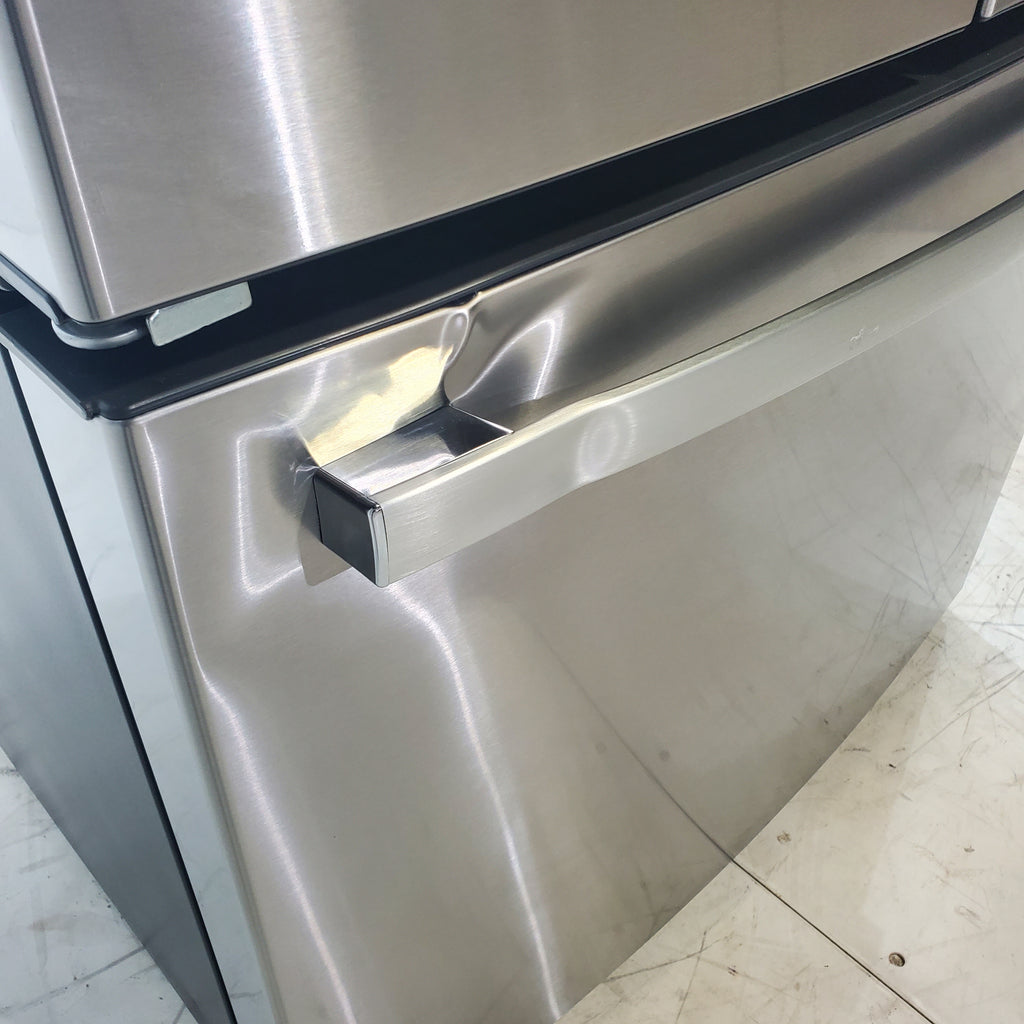 Pictures of 33' Wide GE ENERGY STAR® 18.6 Cu. Ft. Counter-Depth French-Door Refrigerator - Scratch and Dent - Minor - Neu Appliance Outlet - Discount Appliance Outlet in Austin, Tx