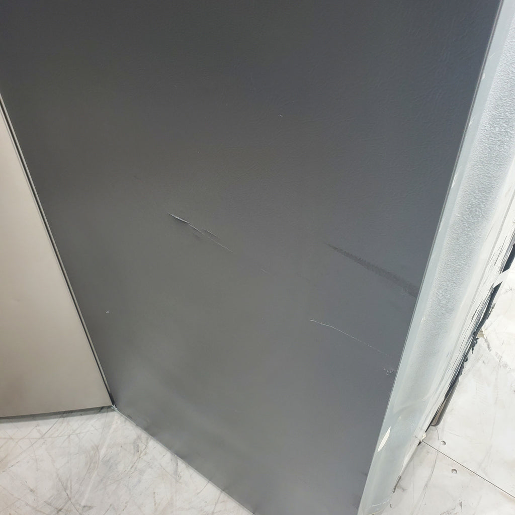 Pictures of 30" Wide Easy Care Stainless Steel Frigidaire 18.3 cu. ft. Top Freezer Bottom Refrigerator with EvenTemp Cooling System - Scratch and Dent - Moderate - Neu Appliance Outlet - Discount Appliance Outlet in Austin, Tx