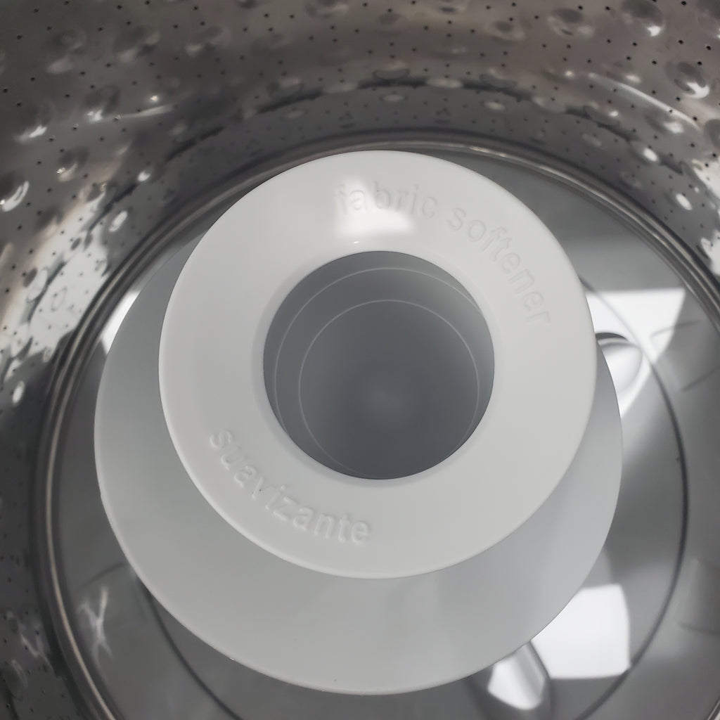 Pictures of GE 3.8 cu. ft. Laundry Center Washer and 5.9 cu. ft. Electric Dryer with Electro-Mechanical Rotary Dial Controls - Certified Refurbished - Neu Appliance Outlet - Discount Appliance Outlet in Austin, Tx