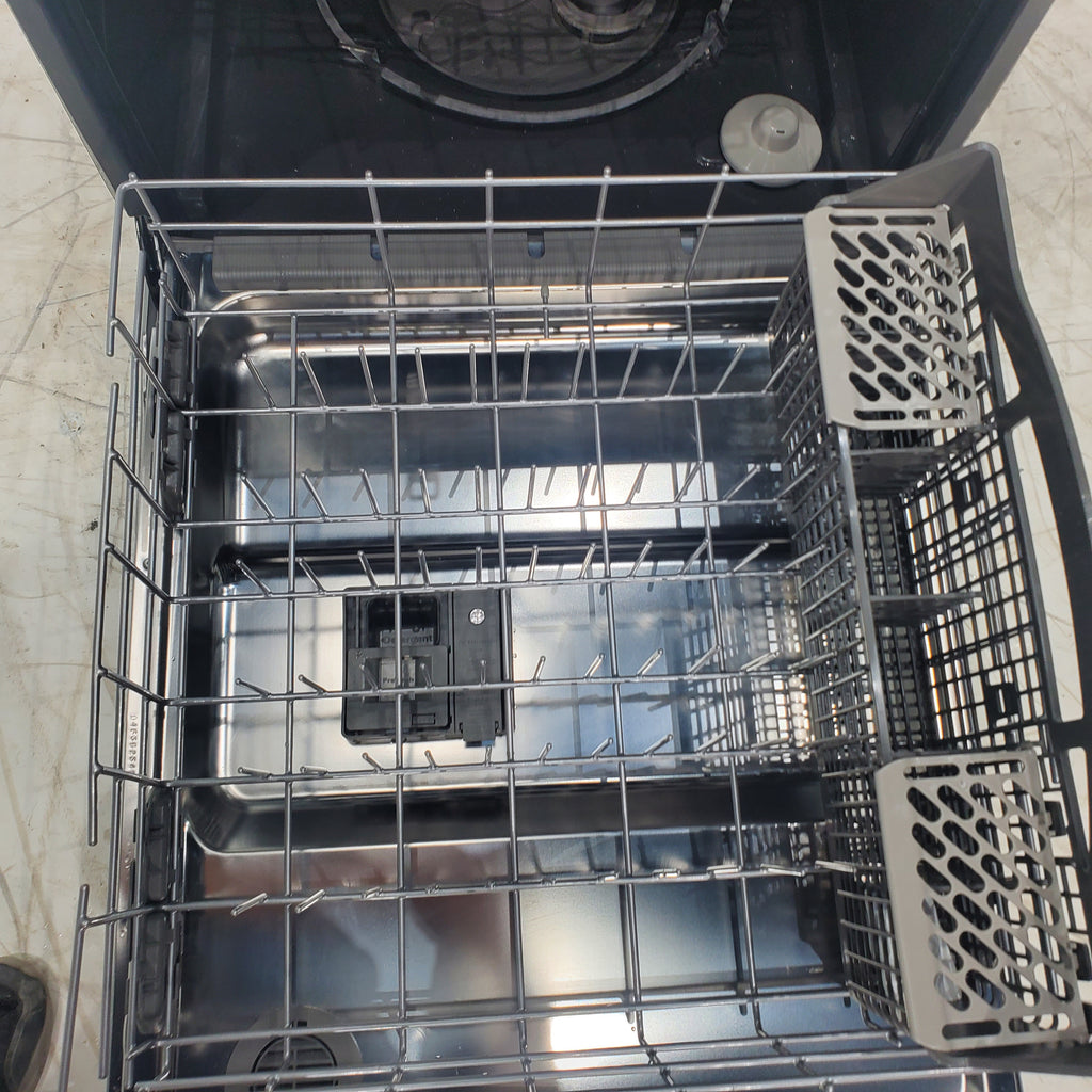 Pictures of 24 in. Fingerprint Resistant Stainless Steel Whirlpool Built In Dishwasher with 55 dBA - Scratch & Dent - Minor - Neu Appliance Outlet - Discount Appliance Outlet in Austin, Tx